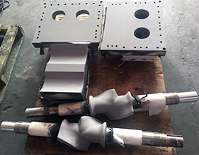 Internal mixer tungsten carbide coating